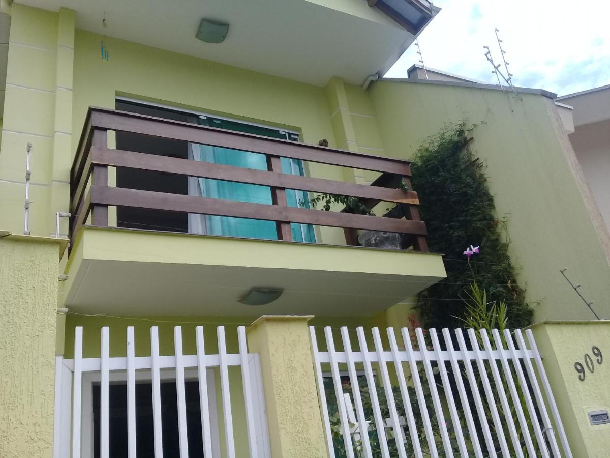 Hospedagem domiciliar Privativo Feminino Ou Casal Balneario Camboriu